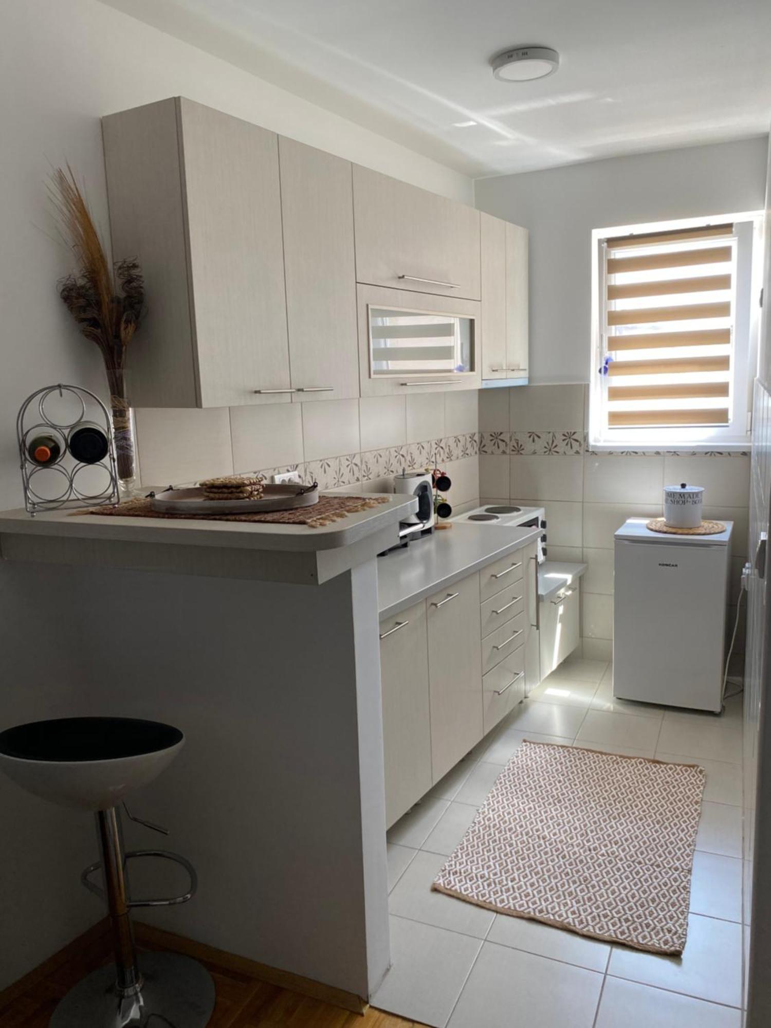 Mka Suite Kragujevac Esterno foto